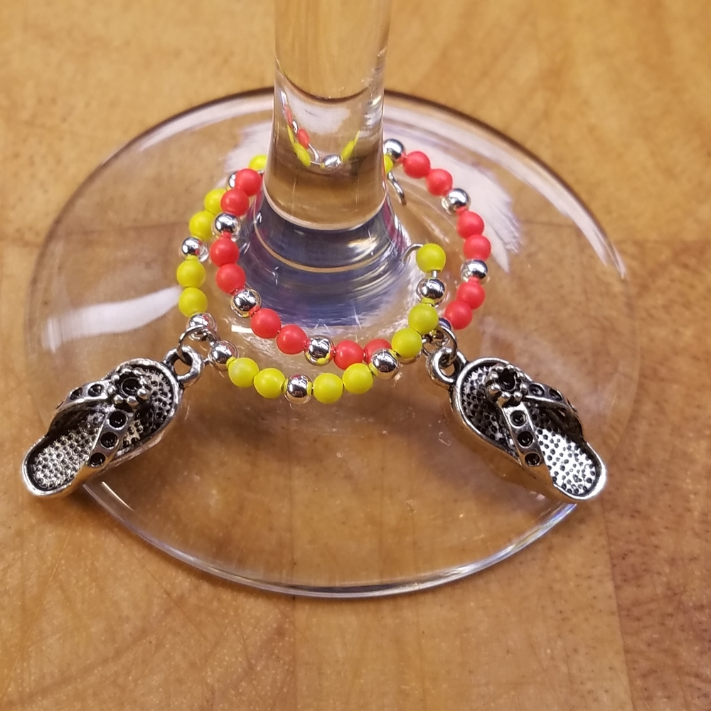 Flip flops wine glass charms - Picture 2 of 2